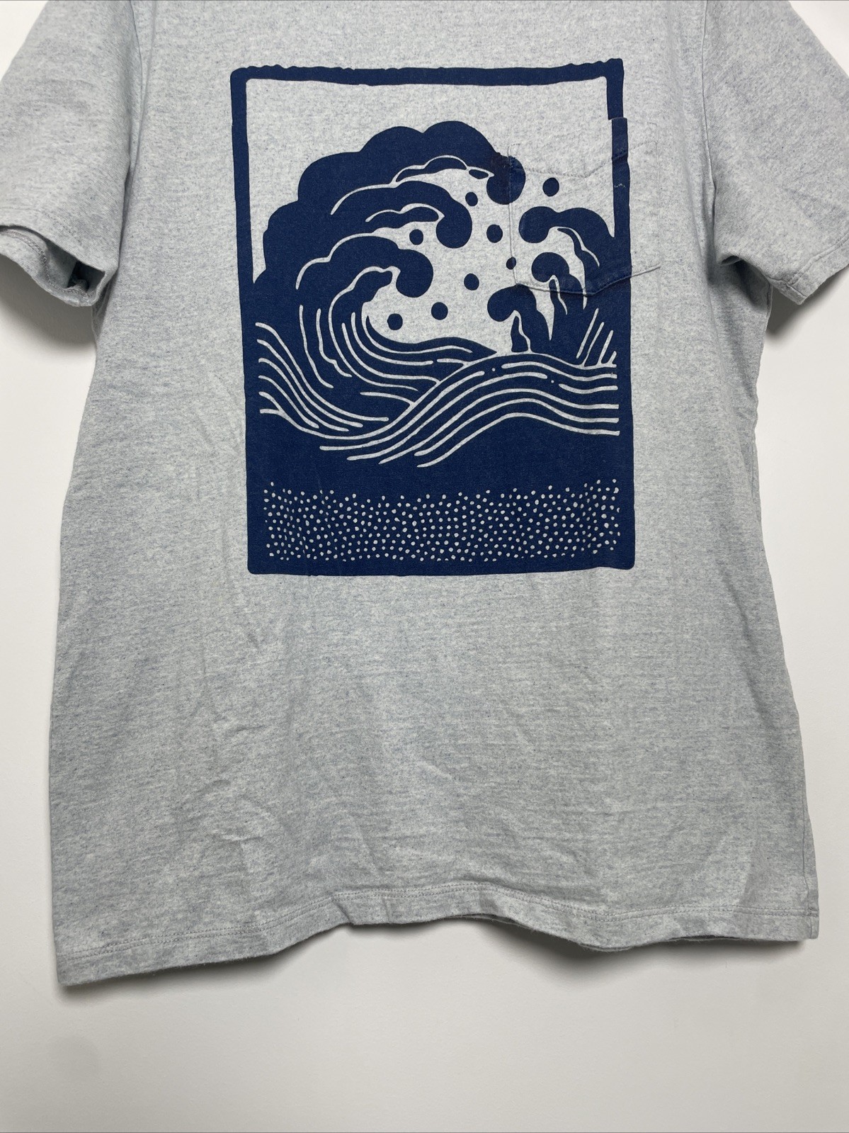 Levi’s x Outerknown Collab Pocket T-Shirt Mens Medium Blue Ocean Print *READ gallery