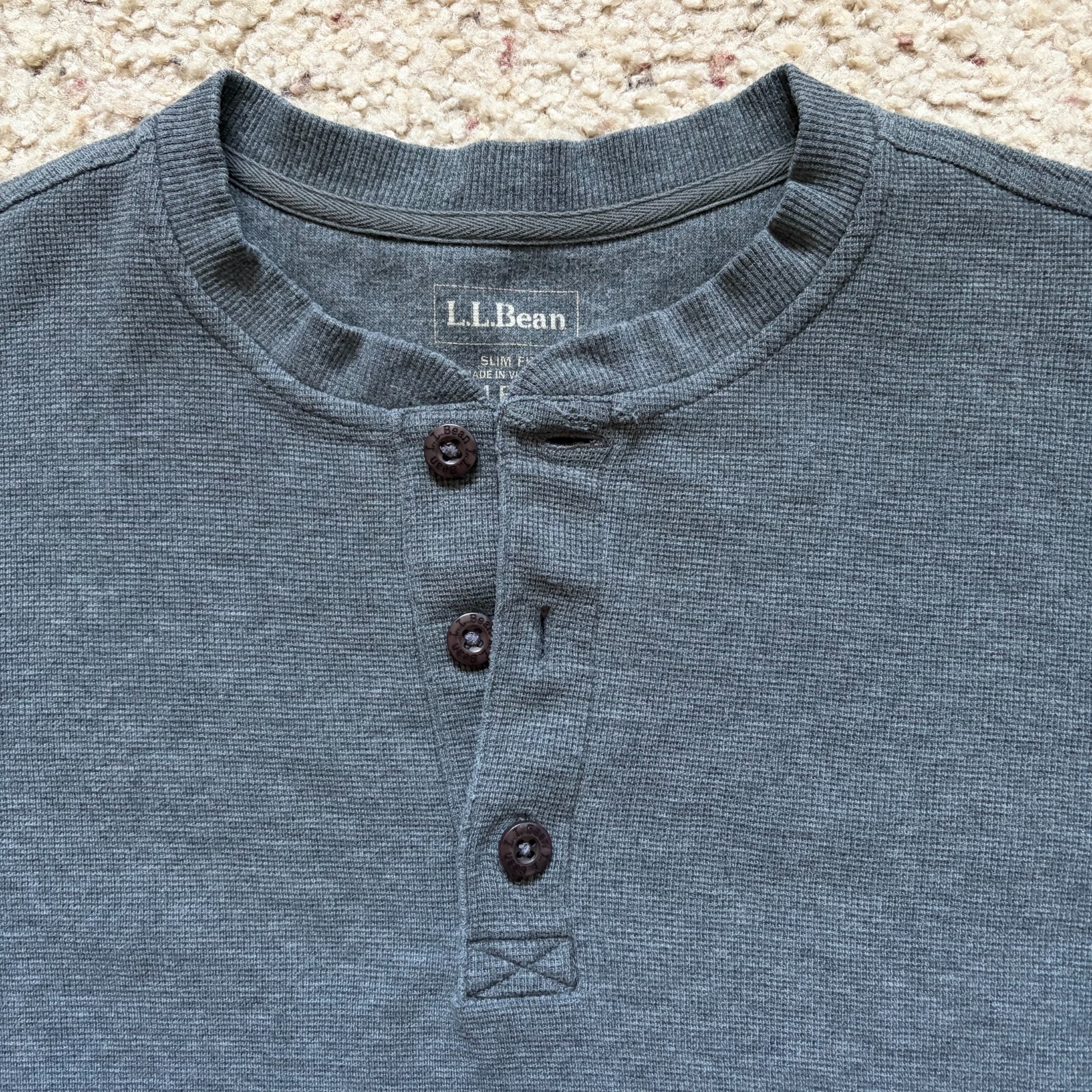 L.L. Bean 3 Button Waffle Knit Long Sleeve Henley Shirt Mens M Grey Slim 502225 gallery