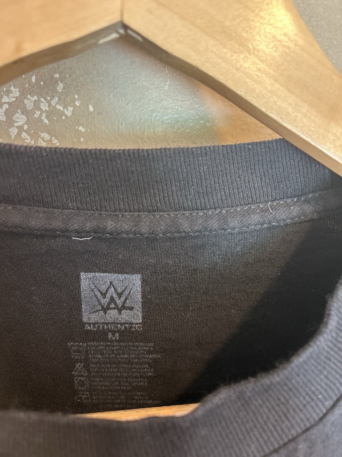 WWE Live Summer Tour 2018 Graphic Tee Black Medium gallery