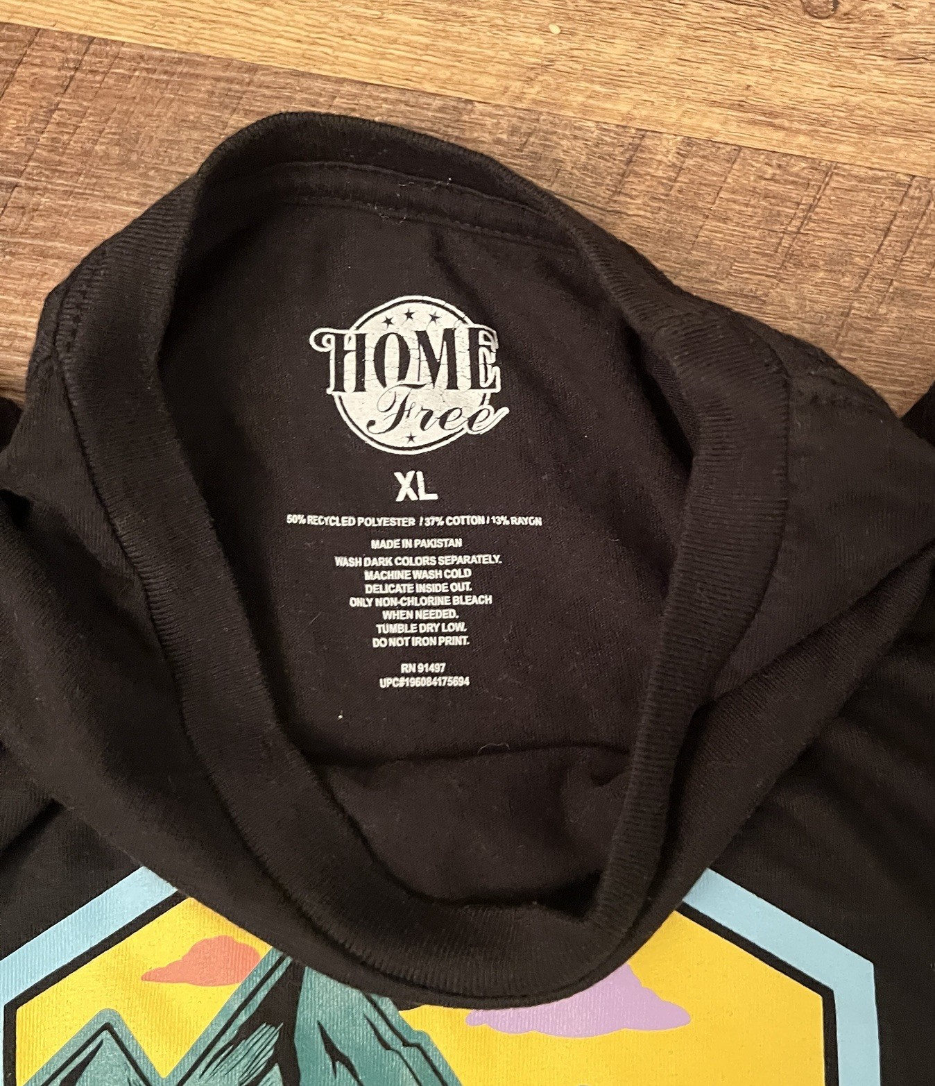 Home Free Brand Mens XL Black Travel Wyoming Graphic T-Shirt gallery