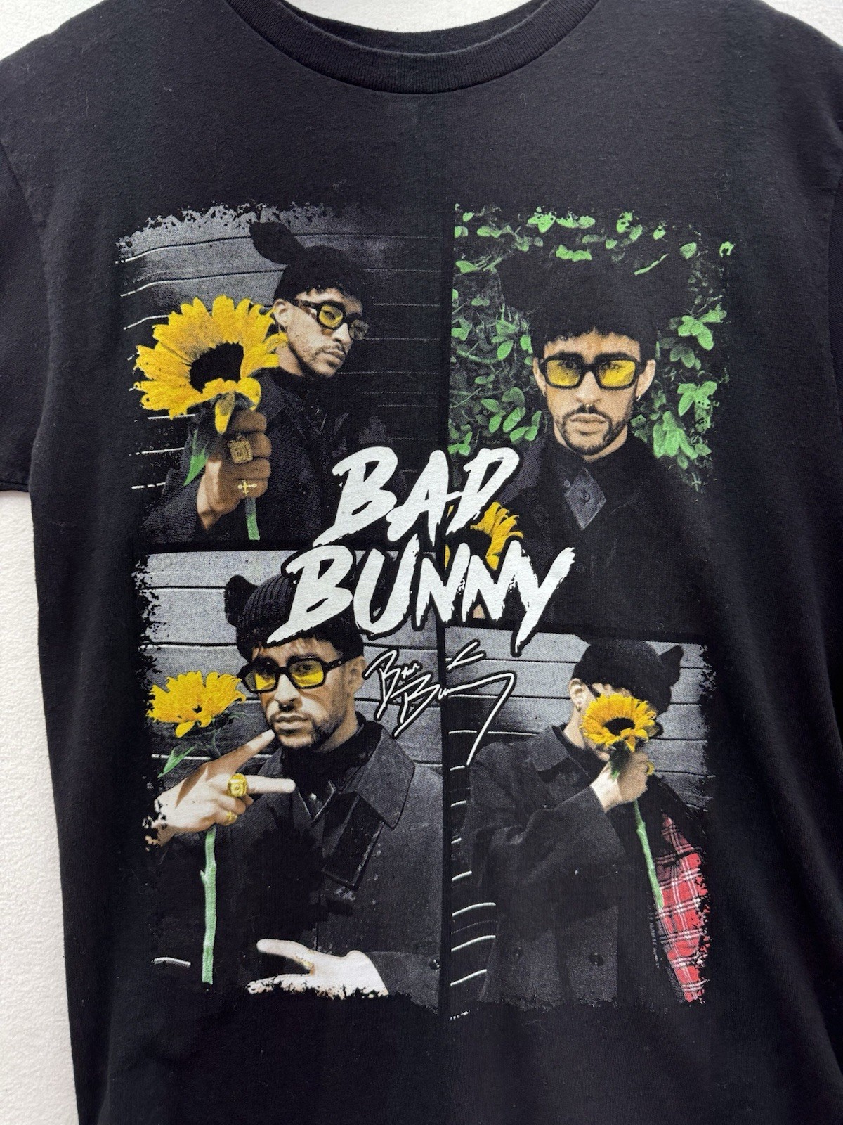Bad Bunny Medium Tour Merch Black Shirt Benito Rap Tee Band T Puerto Rico gallery