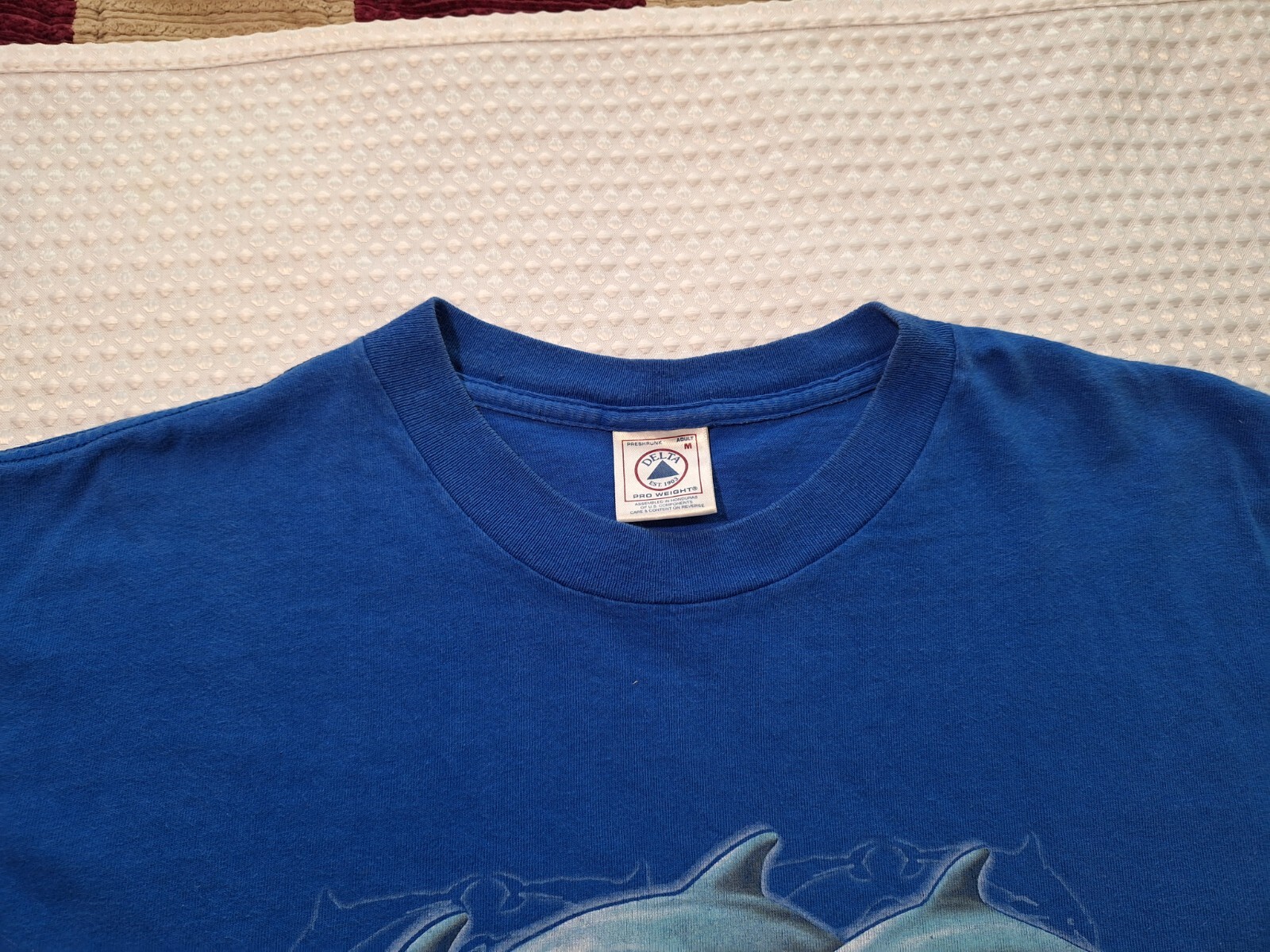 Sea World Dolphins Souvenir Blue Cotton T-shirt Size M Delta gallery