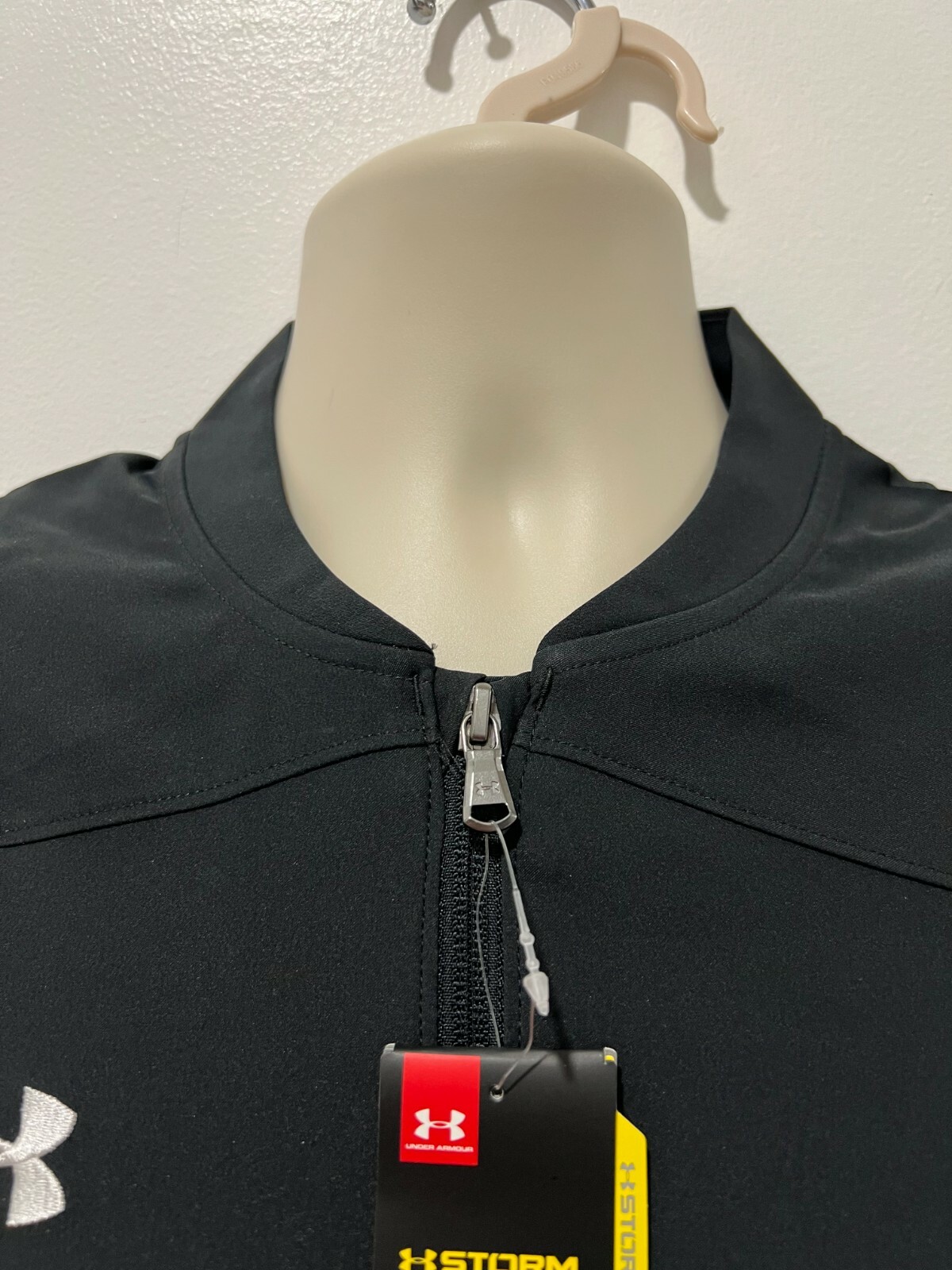Under Armour Storm Men's Size S Black 1/4 Zip Short Sleeve Team Locker Shirt NWT gallery