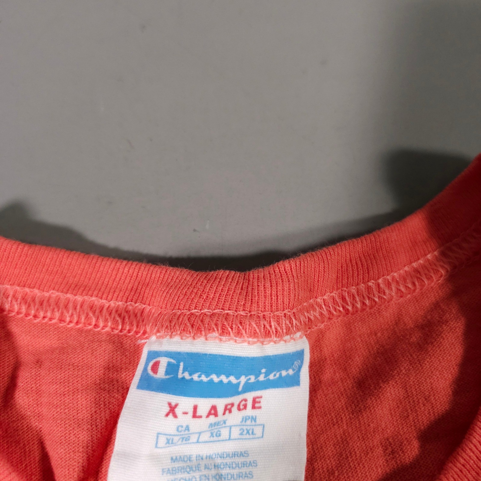 Champion T-Shirt Mens XL Pink Big C Chenille Logo Patch Short Sleeve Tee gallery