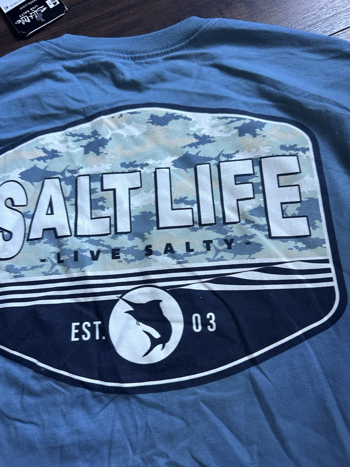 Salt Life Men's Aquatic Journey Fade Graphic Long-Sleeve T-Shirt Coastal Blue S gallery