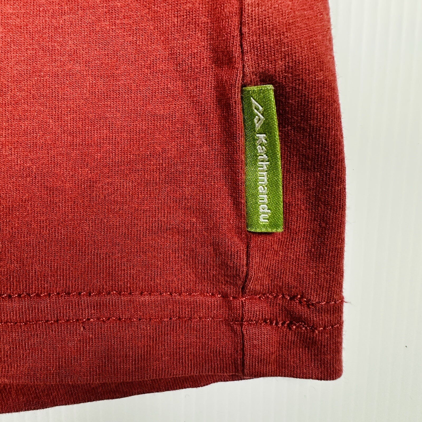 Kathmandu Men's T-Shirt Size M Red Outdoors Hiking Casual Menswear Polygiene gallery