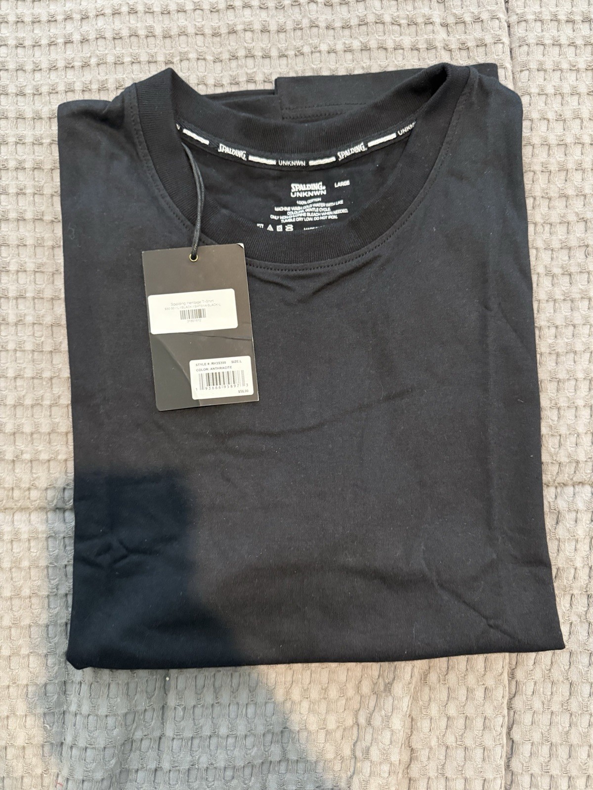 UNKNWN x Spalding T-Shirt Collab (LeBron James Brand) – Men’s Size L gallery