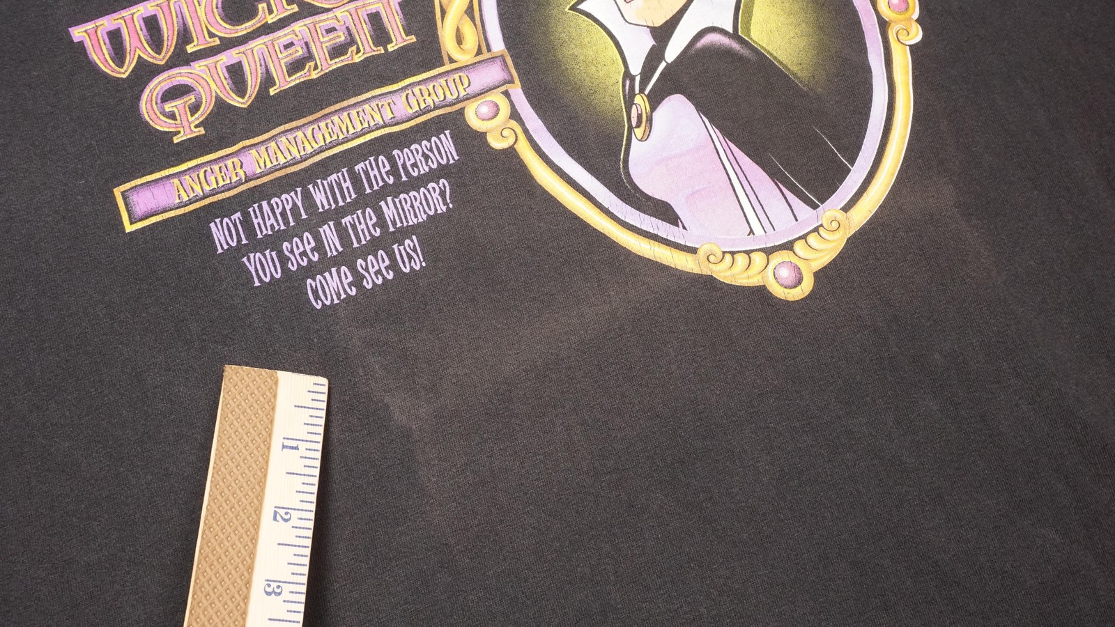 Wicked Queen Shirt Mens Large Black Disney Villains Tee Disneyland Resort gallery