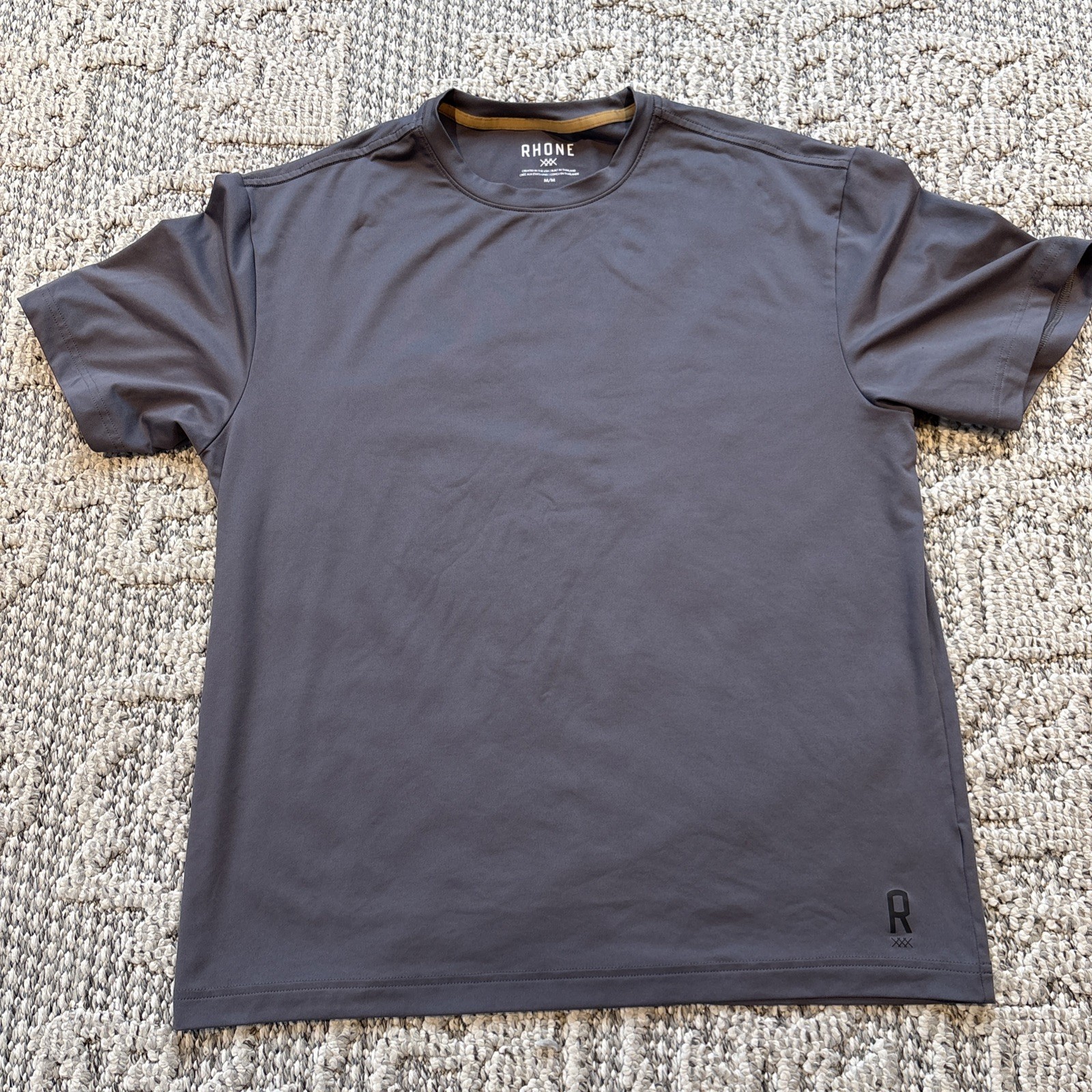 Rhone Element Shirt Mens Medium Charcoal Gray Cotton Blend Short Sleeve Tee gallery