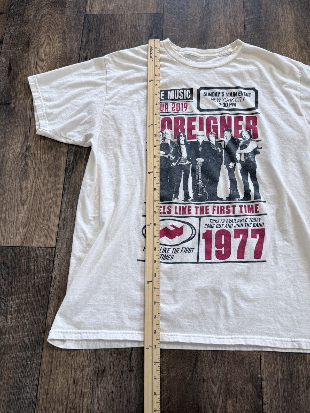 Foreigner 2019 Tour Men's Off White L Cotton Graphic T-Shirt The Thread Shop gallery