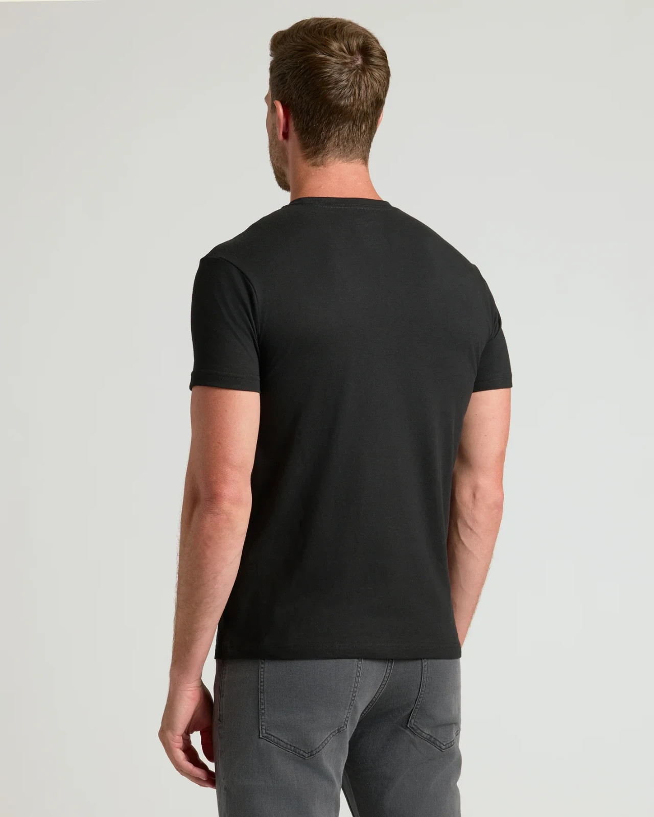 True Classic Crew Neck (Black) Medium gallery
