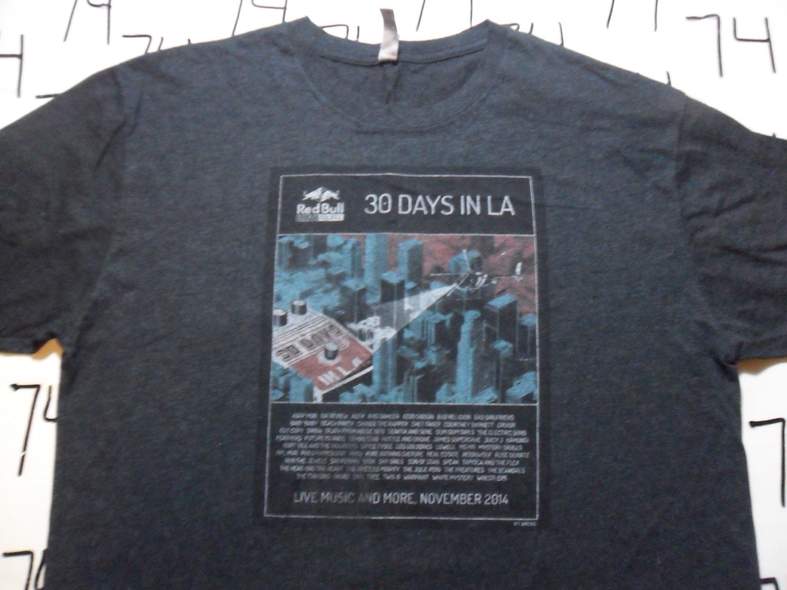 XL- 30 Days In LA T- Shirt gallery