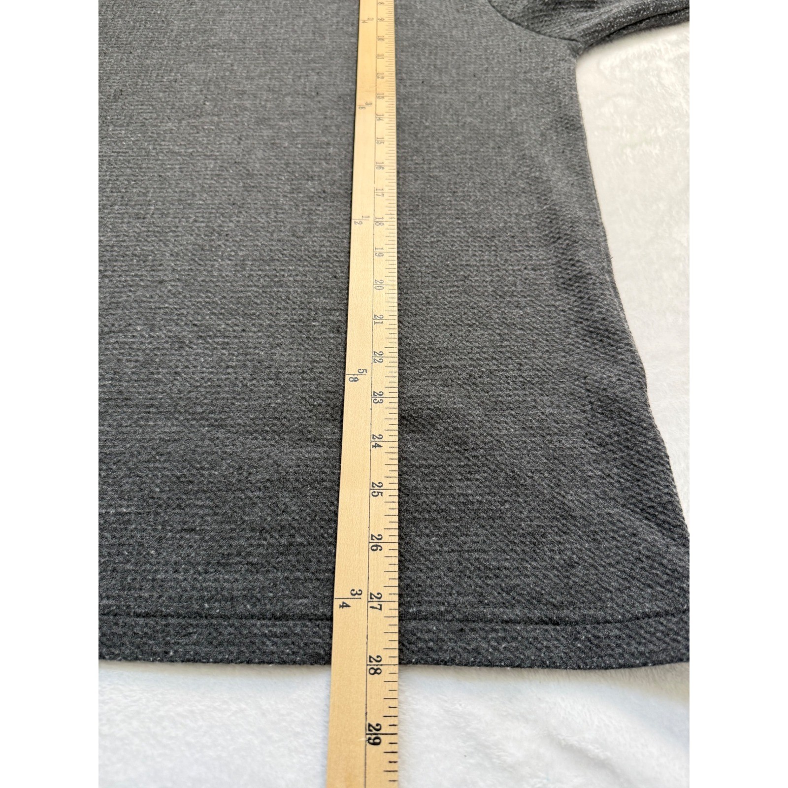 TravisMathew Cloud Waffle Thermal Golf Shirt 1MW447 gallery