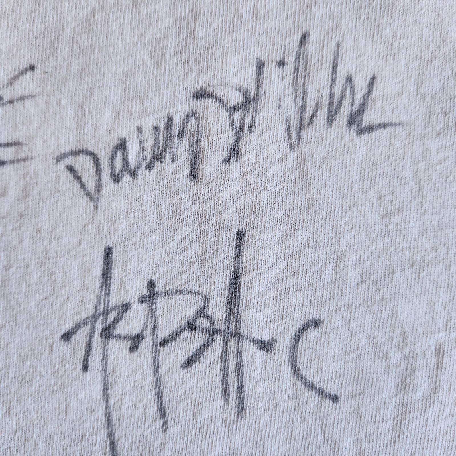 Vintage Drop Dead Gorgeous Band Rare Signed Concert Merch White Graphic T-Shirt gallery
