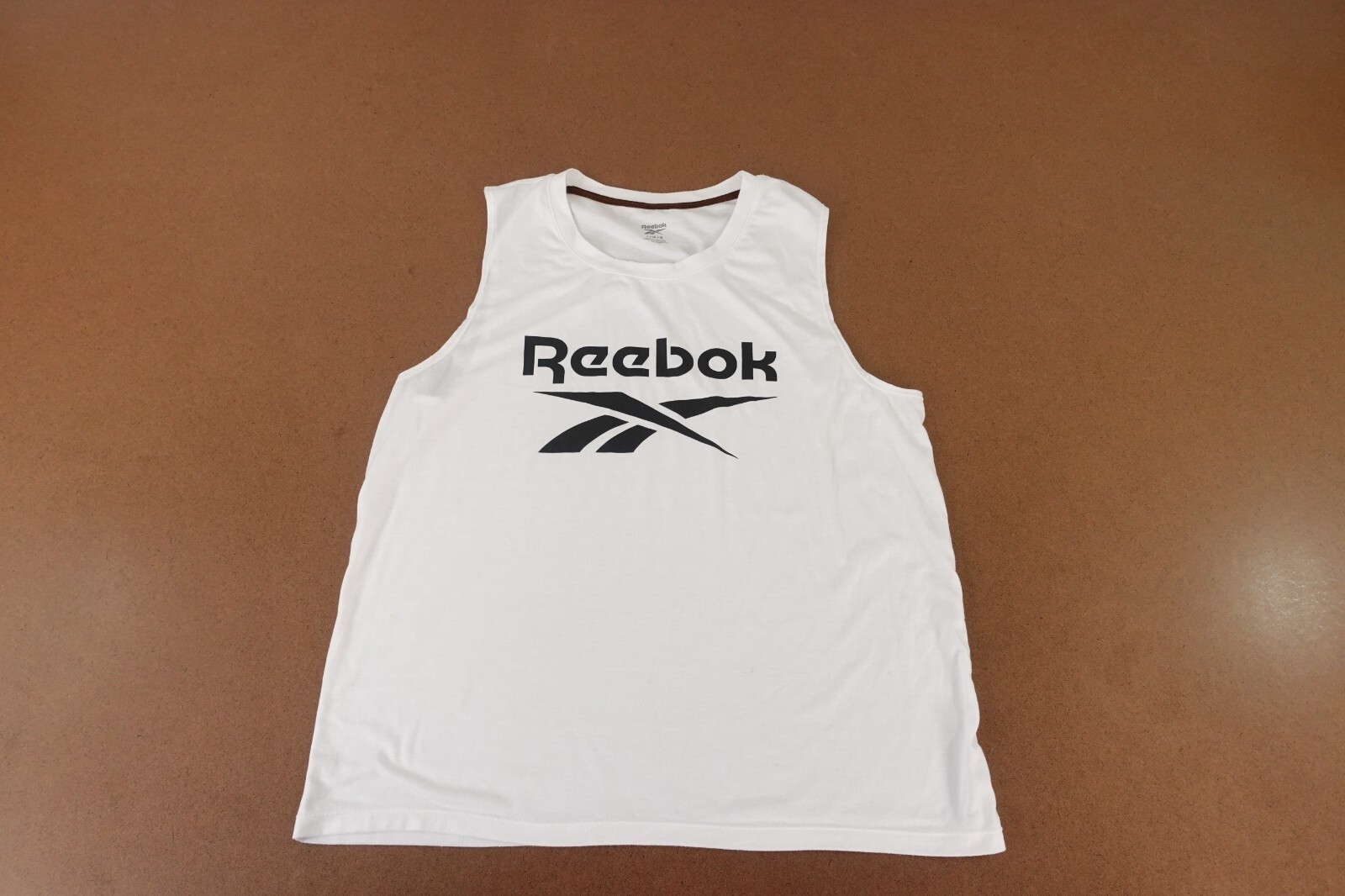 Reebok Men’s Size XL White Black Logo Sleeveless Pullover T-Shirt