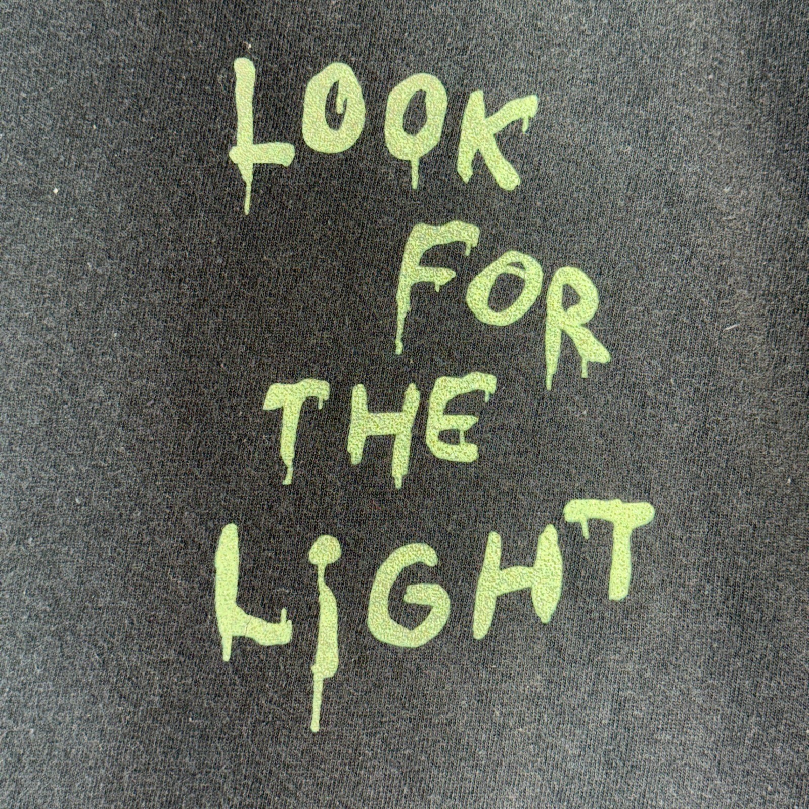 Ripple Junction The Last of Us T-Shirt Men XL Black Look For The Light Fireflies gallery