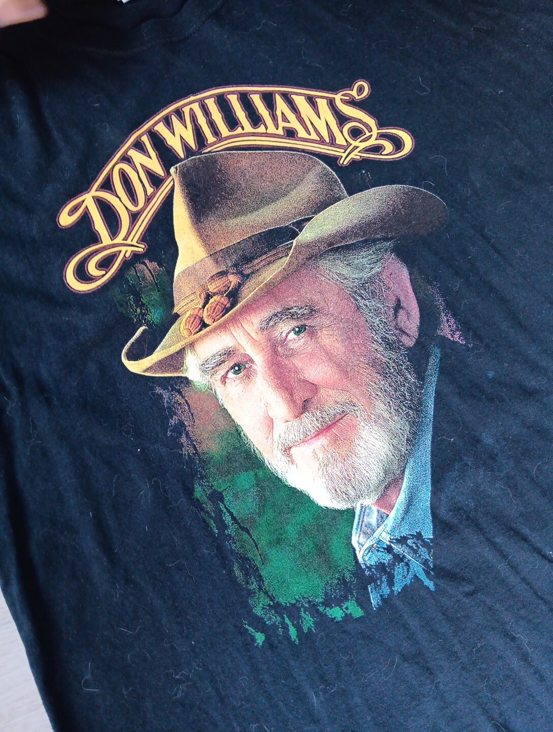 Don Williams Adult T-Shirt Sz XL Short Sleeve Crewneck "The Gentle Giant" Logo gallery