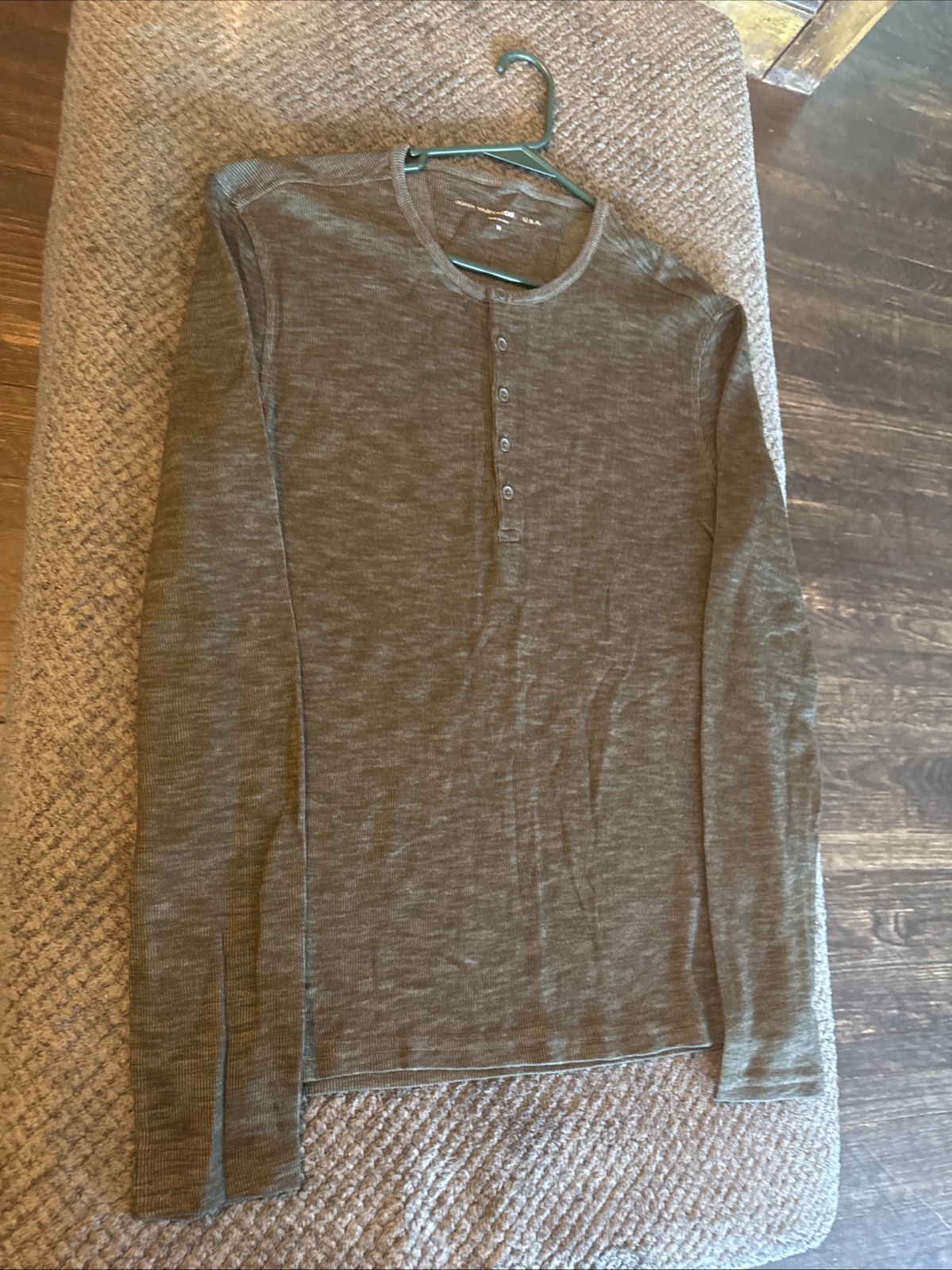 John Varvatos Shirt Mens M Gray Henley Long Sleeve Stretch Thermal Waffle Knit gallery