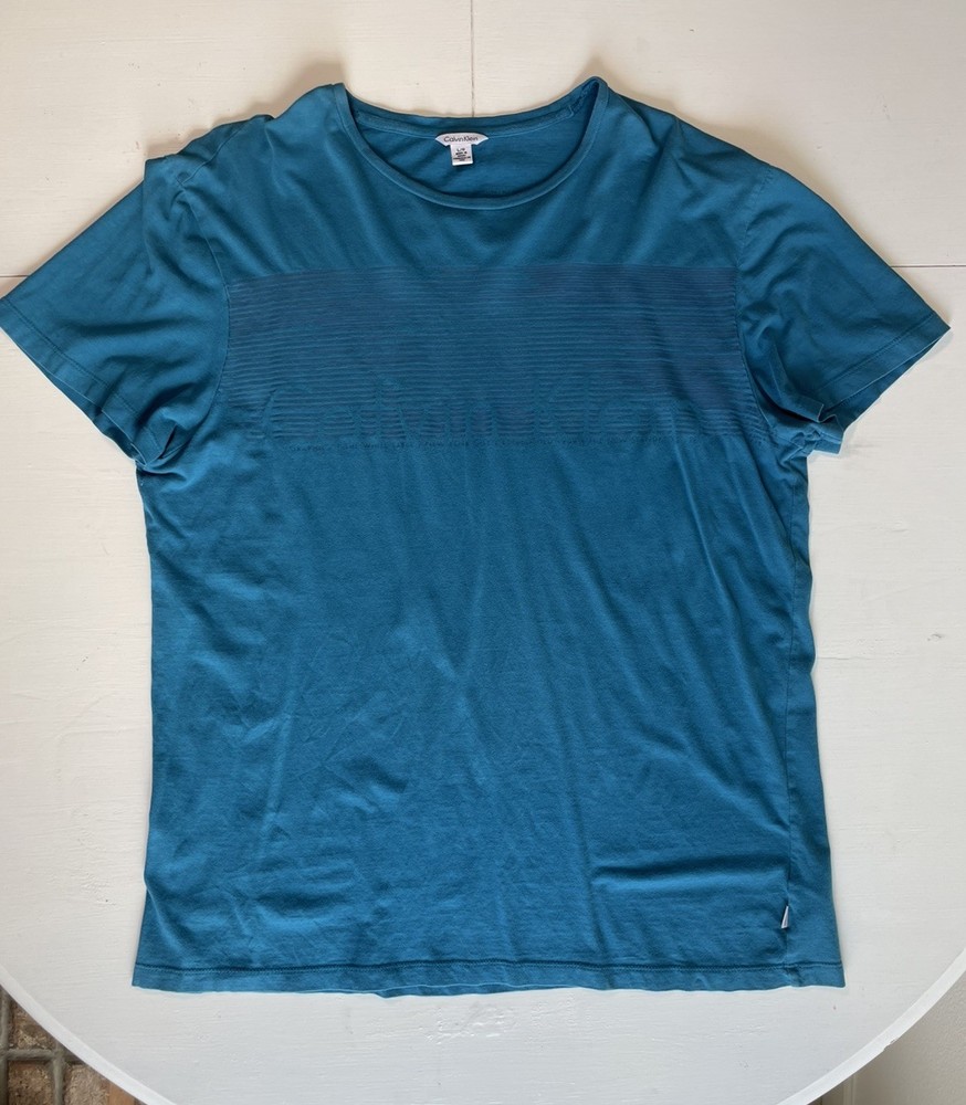 Calvin Klein Liquid Touch Men’s Blue Short Sleeve T-Shirt, L