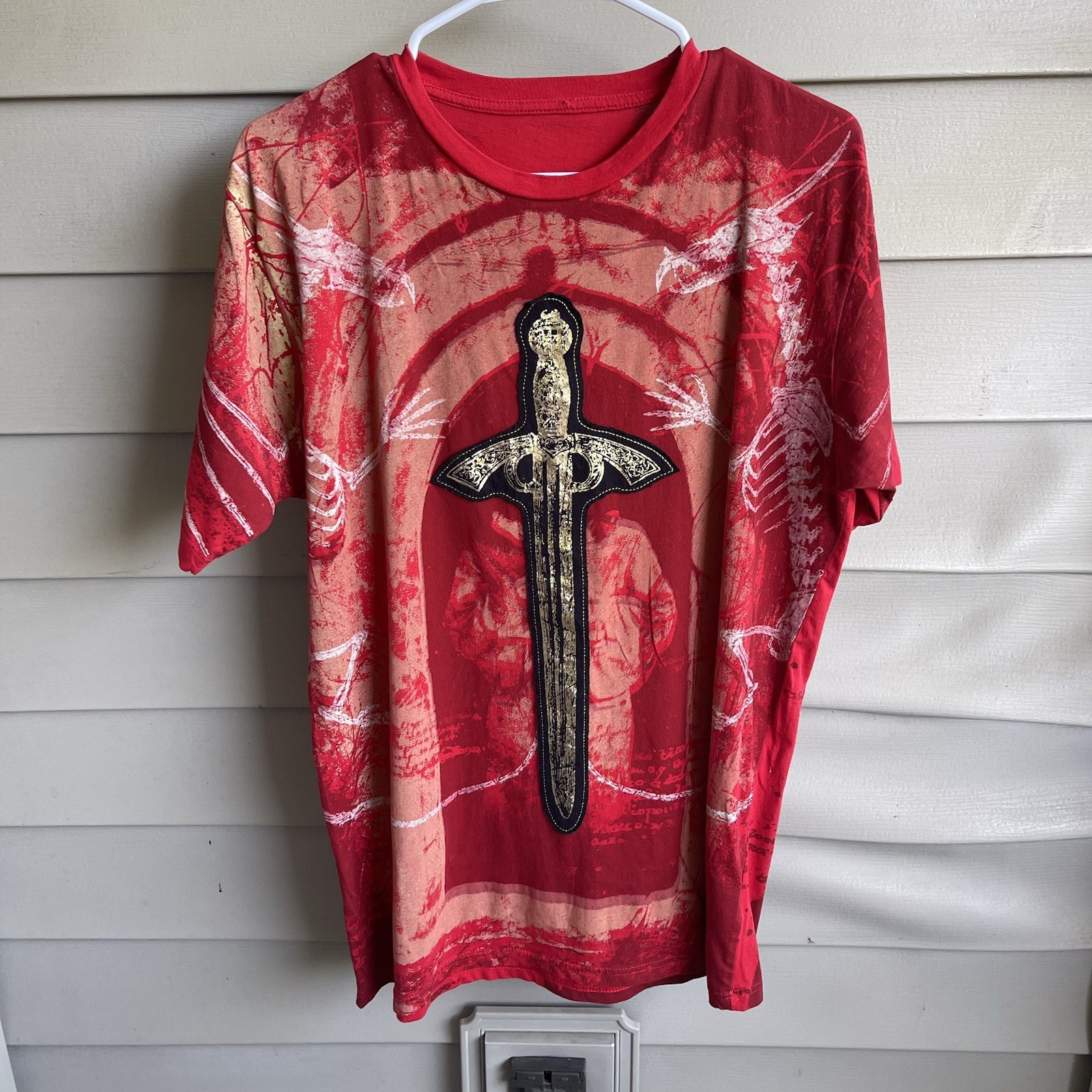 Mens All Over Graphic Y2K T Shirt Size M Red Alternative Punk Cross Grunge