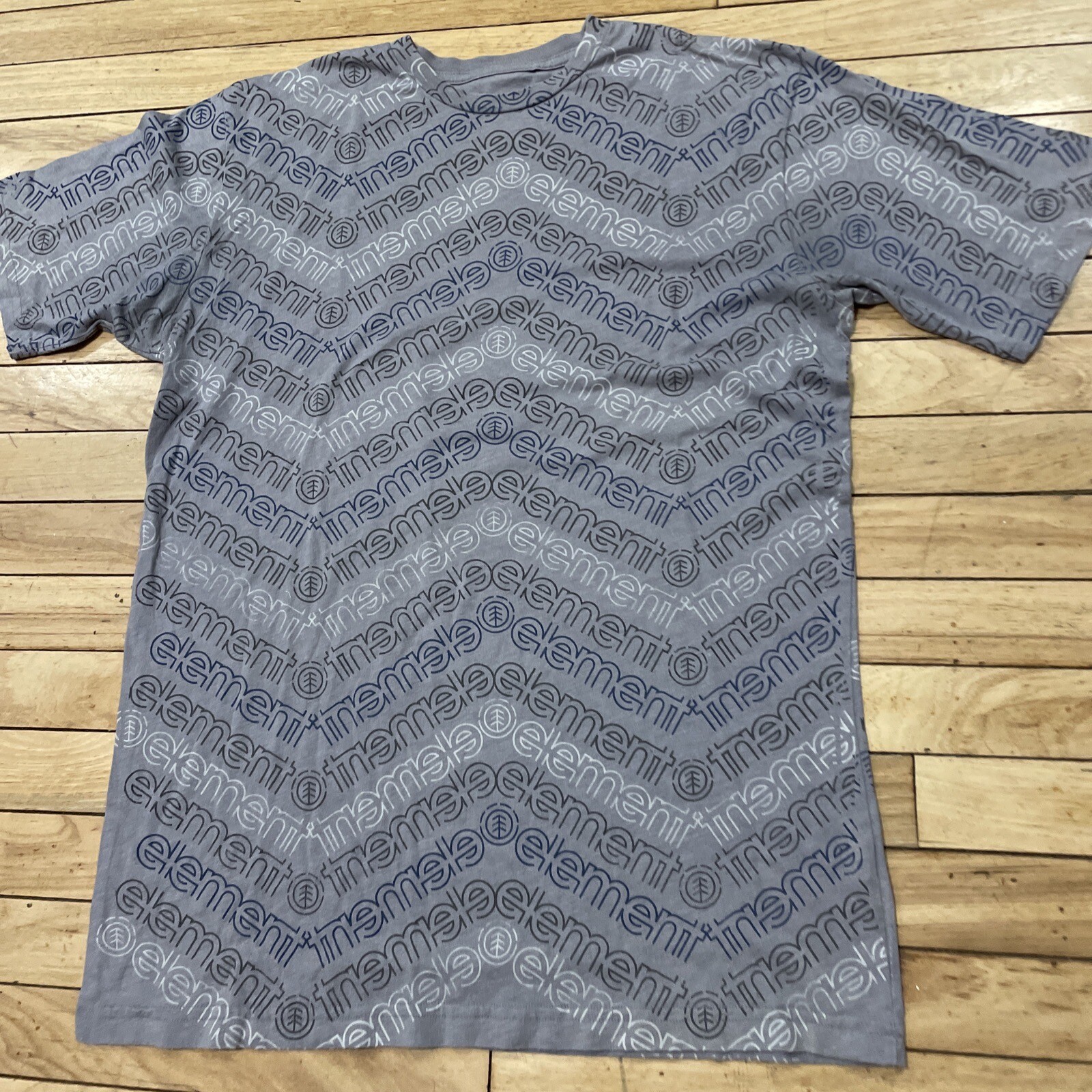 ELEMENT Shirt Men L Chevron Spellout Graphic Made USA Gray Surf Skate Tee 42" gallery