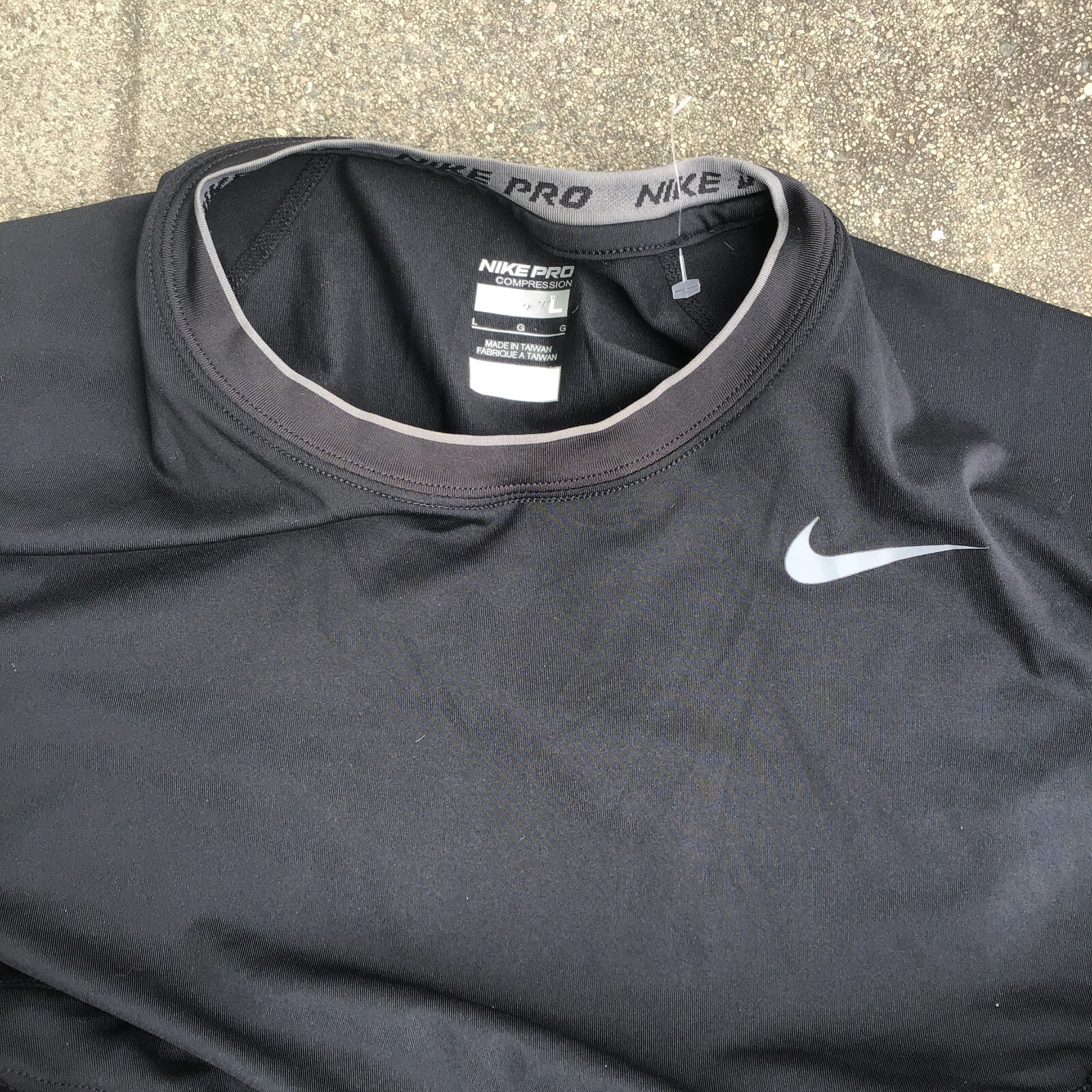NWT NIKE PRO Men Large Black Compression Base Layer w/ Ribs and Back Padding gallery