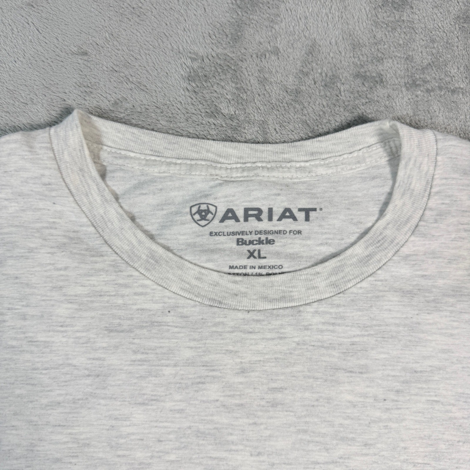 Ariat Mens XL T-Shirt Gray Short Sleeve Southwestern Graphic Buckle Exclusive gallery