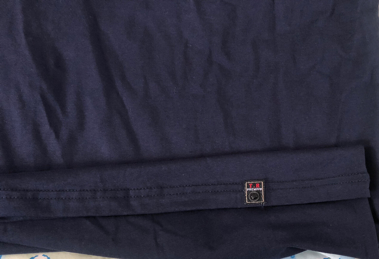 Tailored Recreation Premium Men’s Navy High End Limited Edition T-shirt NWOT M gallery