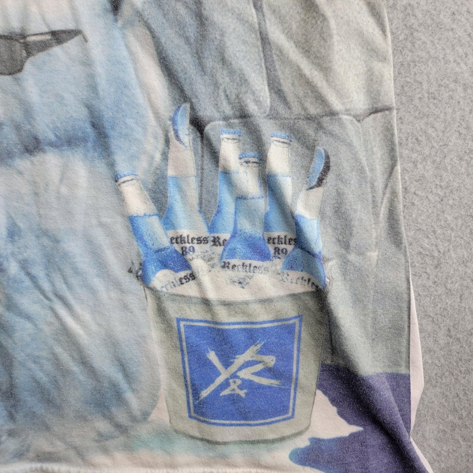 Young & Reckless Shirt Mens XL Blue Just Chillin Polar Bear Wolf Graphic Funny gallery