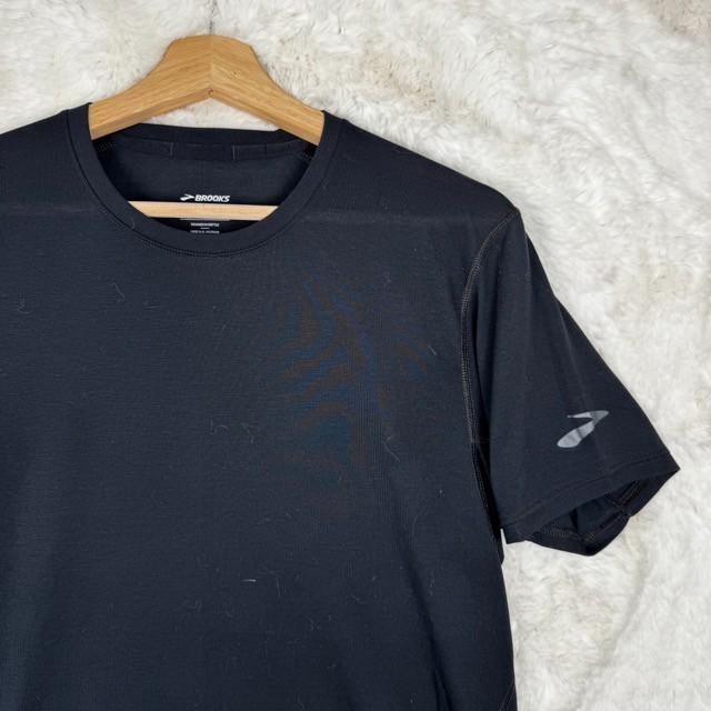 Brooks Distance Short Sleeve Performance Running Shirt Black Men’s Size Medium