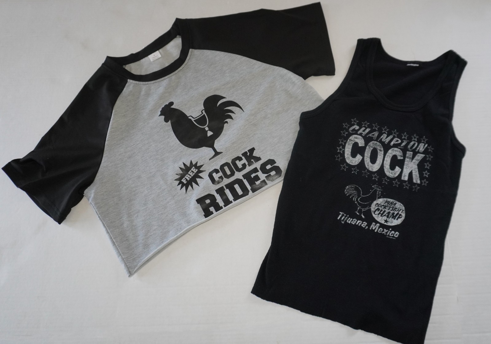 2 MEN'S FUN CROPPED SHIRTS BOTH SIZE S gallery