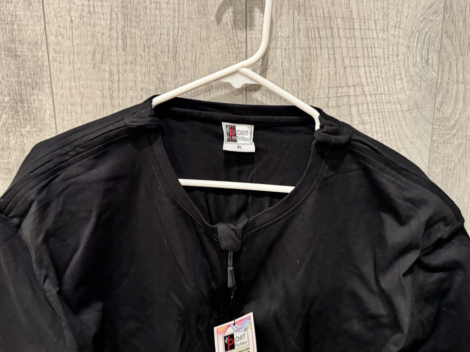 Port Fashions Unisex Mens XL Black Cotton T-Shirt for Medical Ports & Chemo NWT gallery