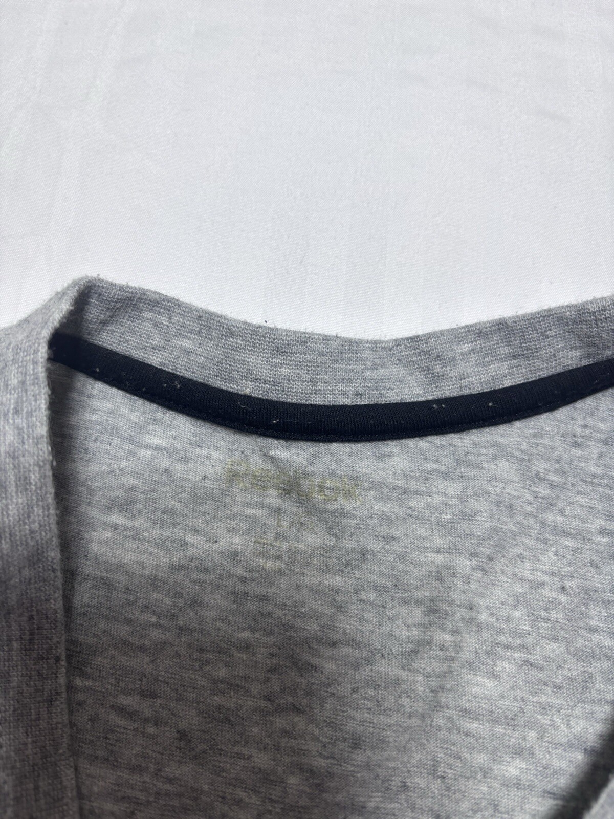 Reebok Spell Out Logo Sports Athletic Gray Short Sleeve Shirt Men’s Size Large gallery