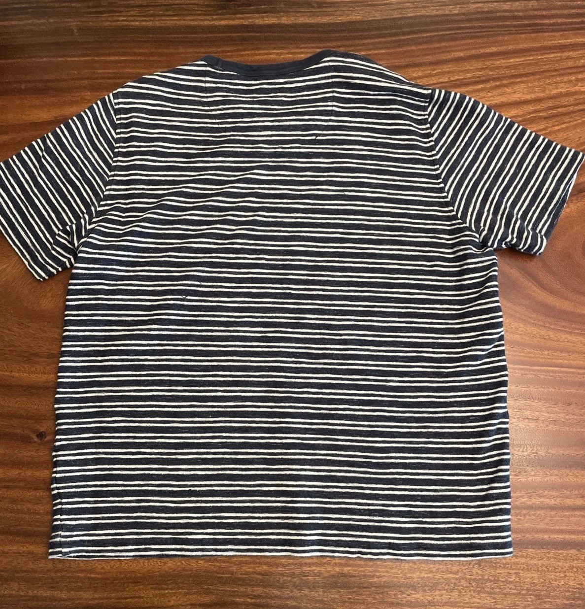 Common People T-Shirt Men's XL Navy Striped NWT Short Sleeve Super Soft Crew gallery
