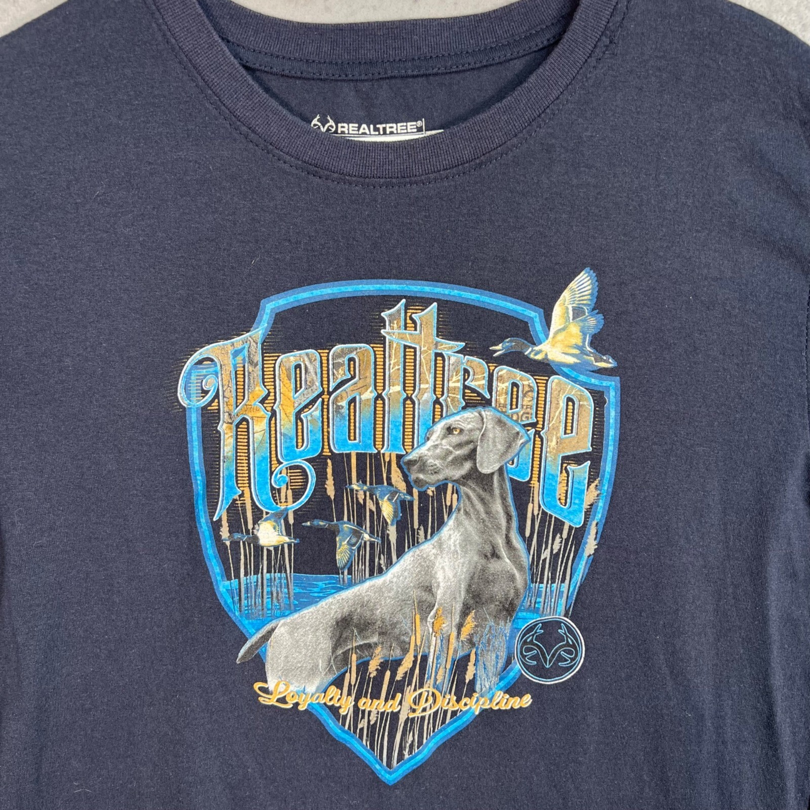 Realtree Navy Blue Graphic T-Shirt Dog Design "Loyalty & Discipline" Medium gallery