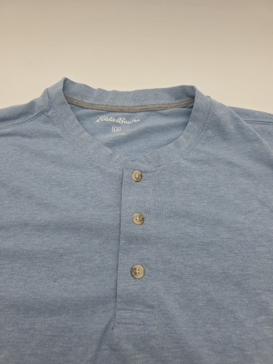 Eddie Bauer Henley Men Large Graphic Print Logo Blue.#44264 gallery