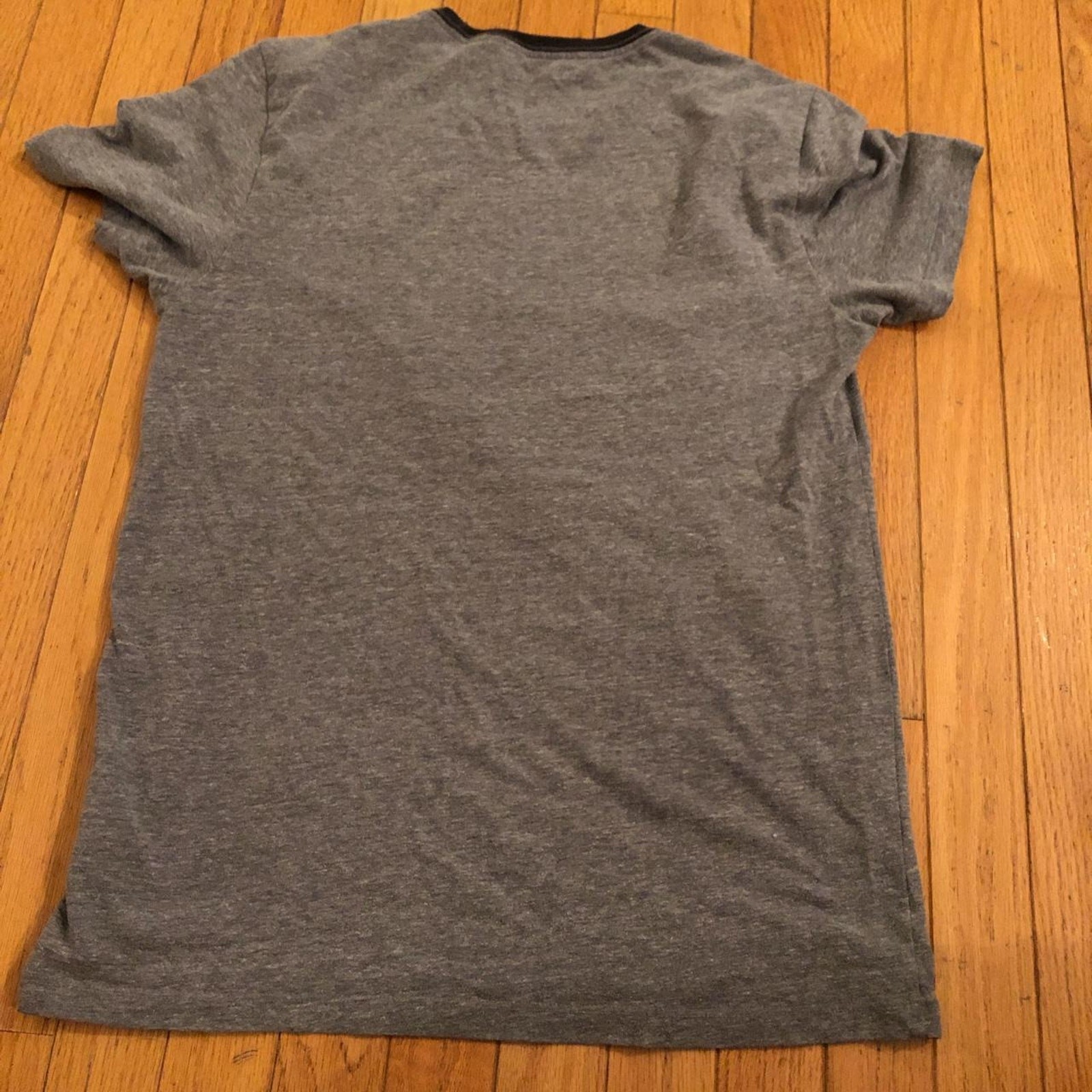 Old Navy Star Wars Gray T-shirt - Size Small gallery