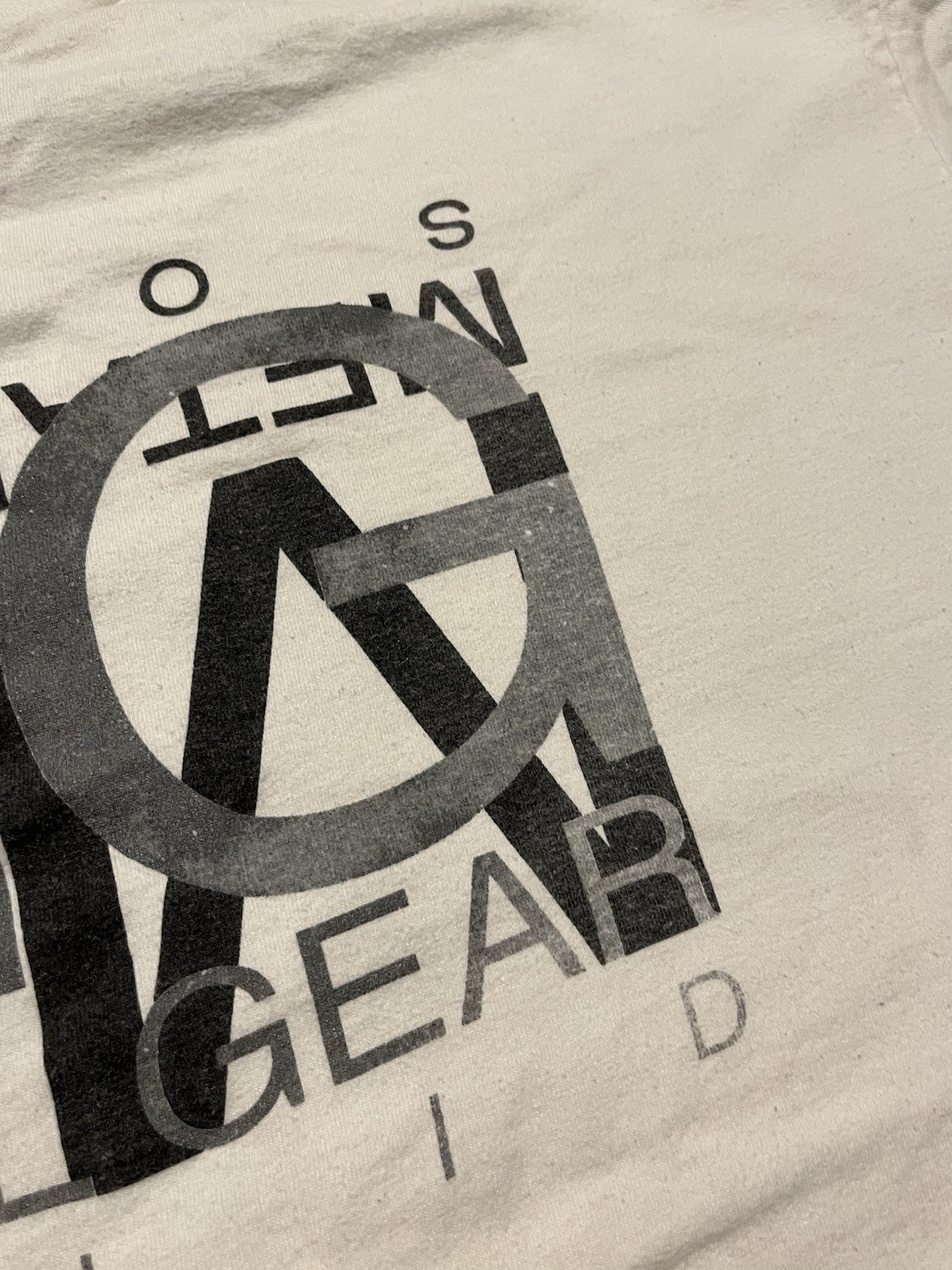 Vtg Metal Gear Solid XL T Shirt Playstation PS1 Promotional 90’s Oneita Gamer gallery