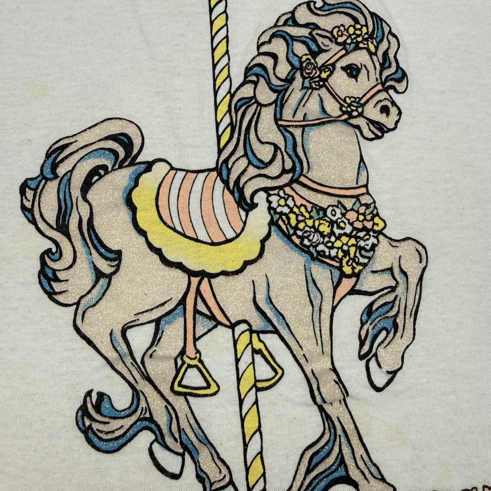 Vintage Las Vegas Carousel Horse Graphic Shirt Mens Medium White Glitter 80s gallery