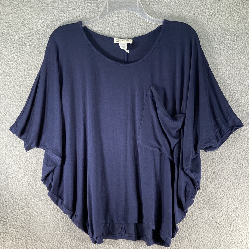r2d Womens Juniors Top Size Medium Blue Bat Wing Short Sleeve Pocket Stretch