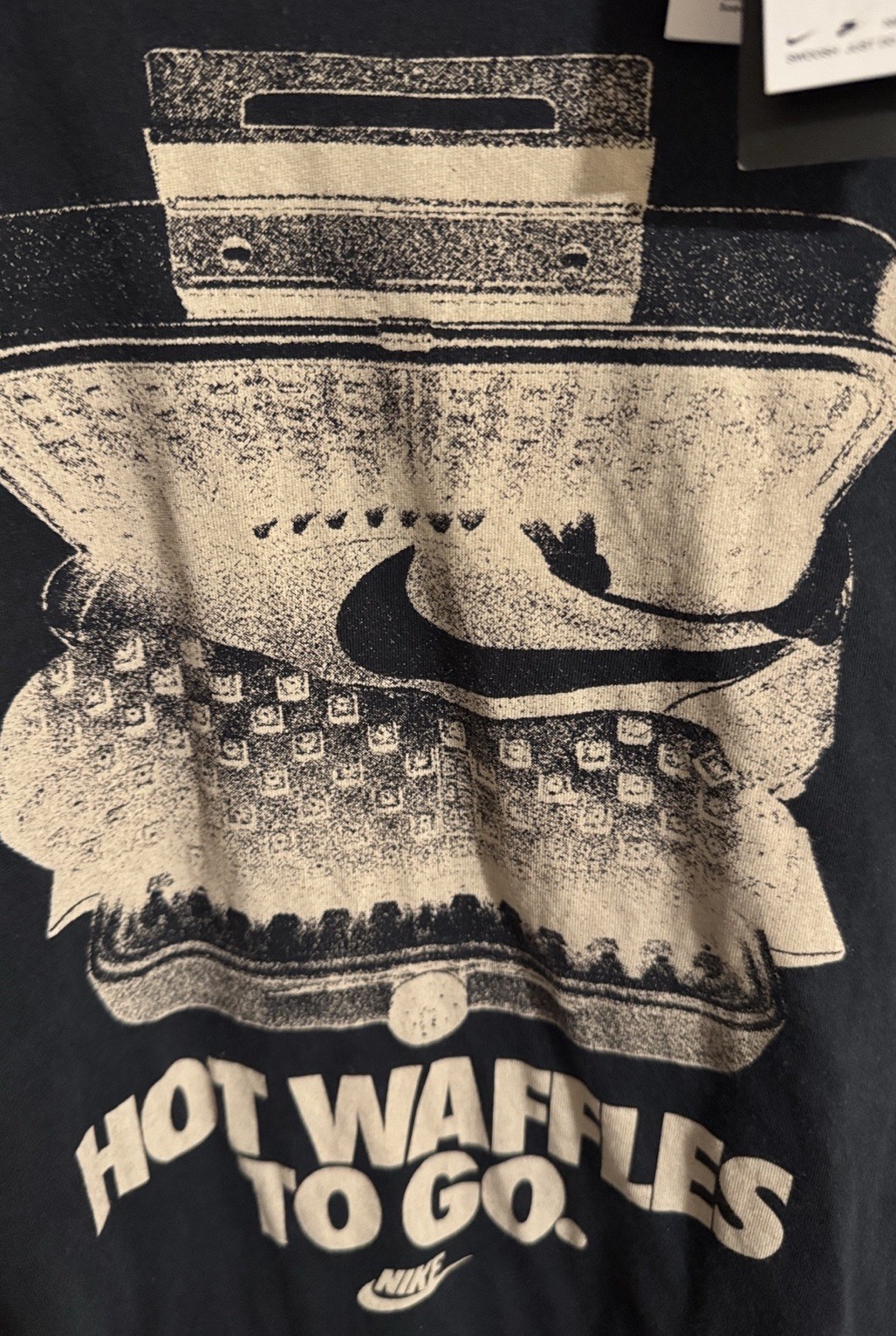 Nike Tshirt Mens Medium Tall Navy Waffles gallery