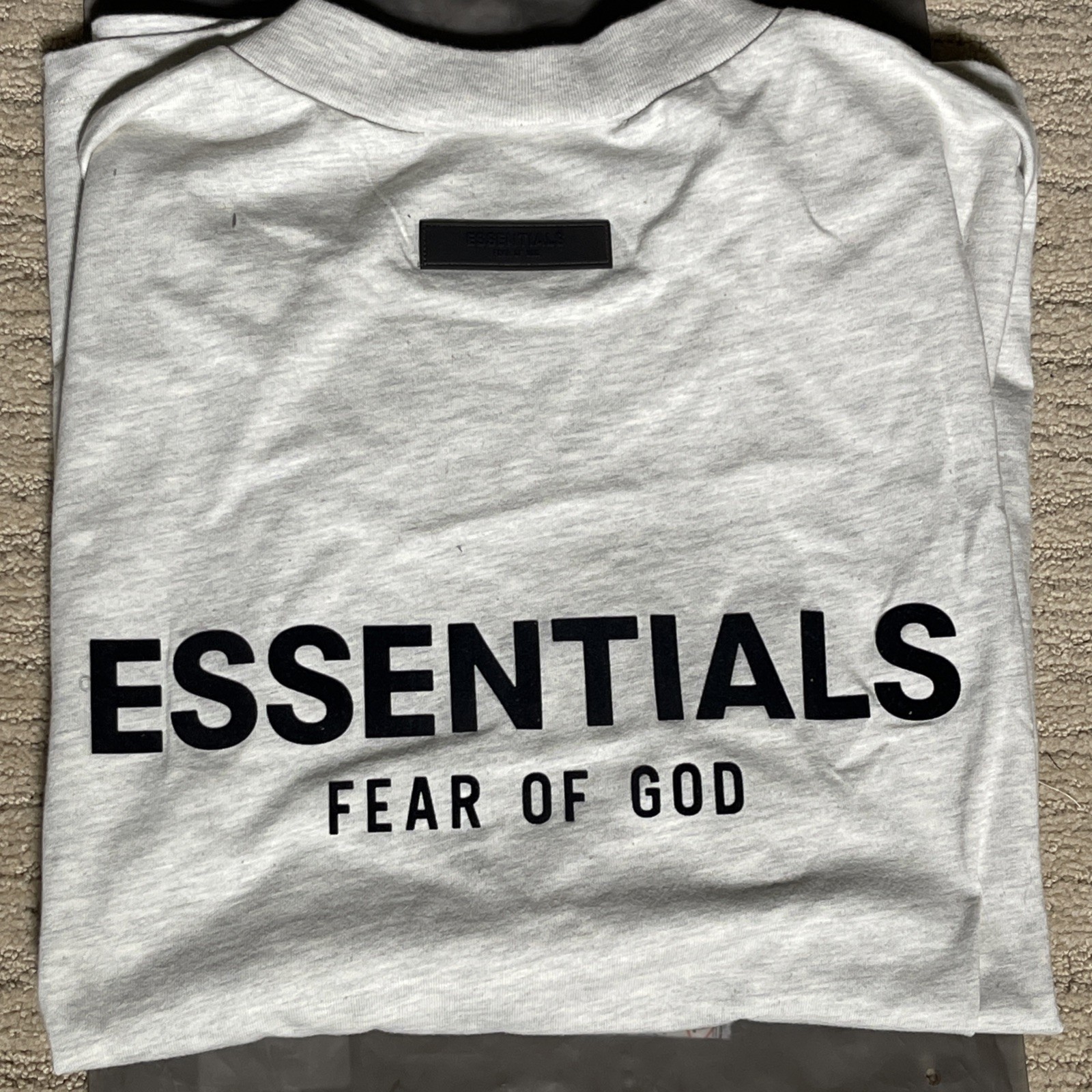 Fear Of God Essentials Light Oatmeal Tee Brand New Size M gallery