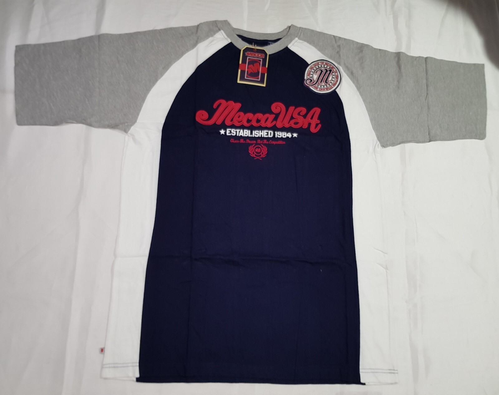 VINTAGE MECCA USA SIZE XXL 2XL MENS COTTON EMBROIDERED T-SHIRT HIP HOP 90s Y2K gallery