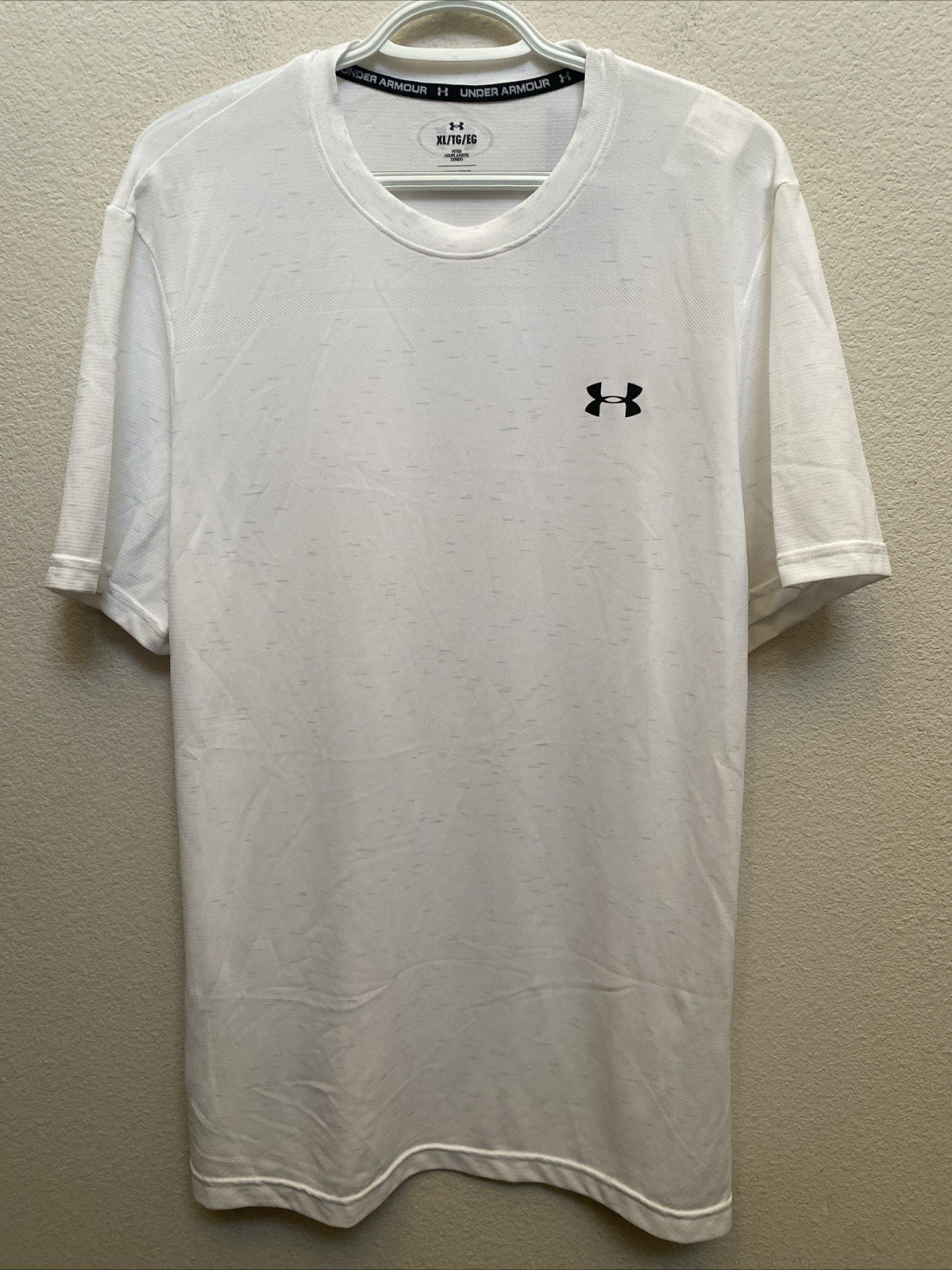NEW Under Armour Men’s Athletic Tee White Short Sleeve T-Shirt XL $40 NWT
