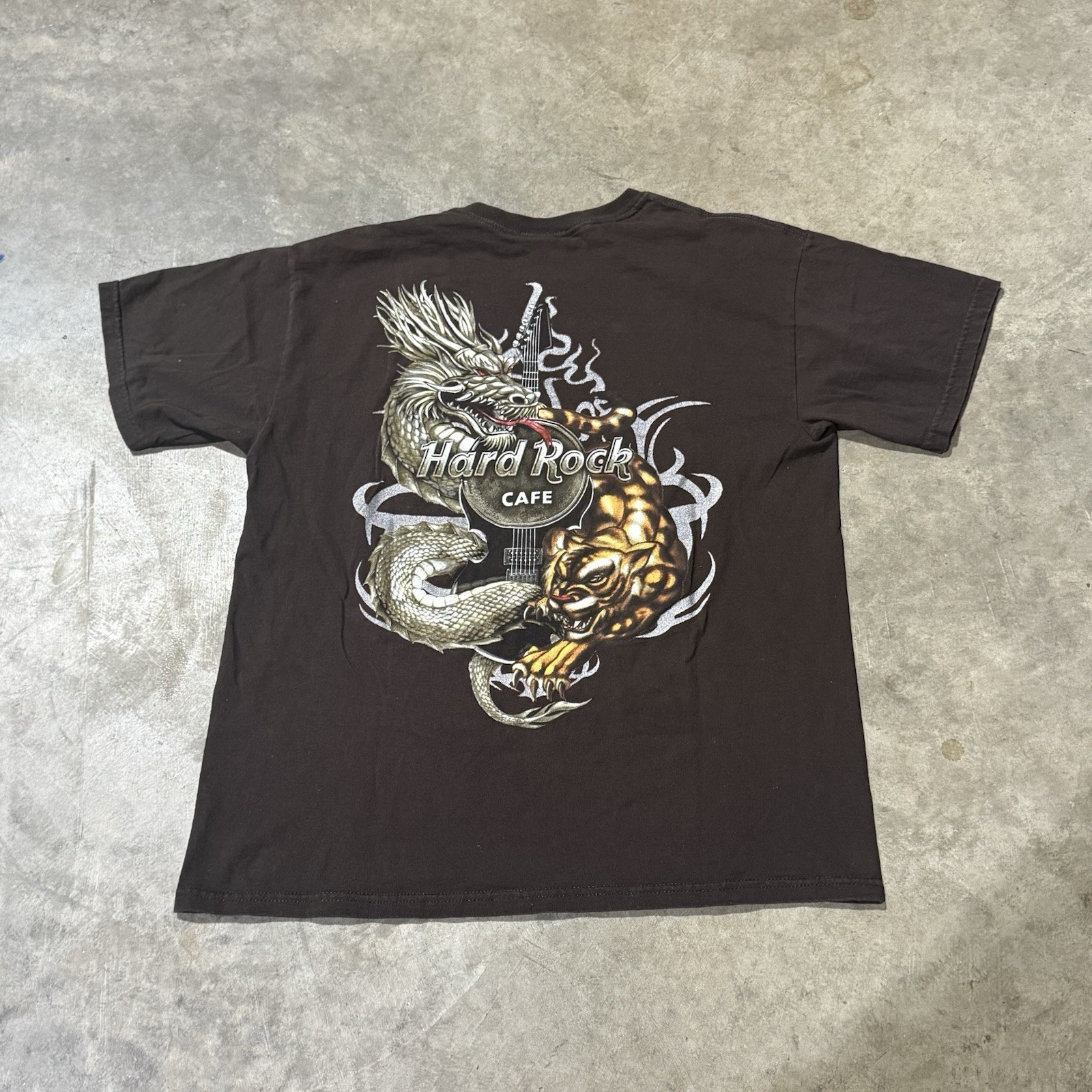 Hard Rock Y2k Surf Skate Vintage Dragon and Tiger T-Shirt Brown Size L 2000s emo gallery