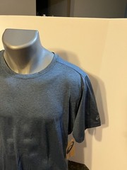 Asics Men’s T-Shirt Blue Large Polyester Spandex – NWT