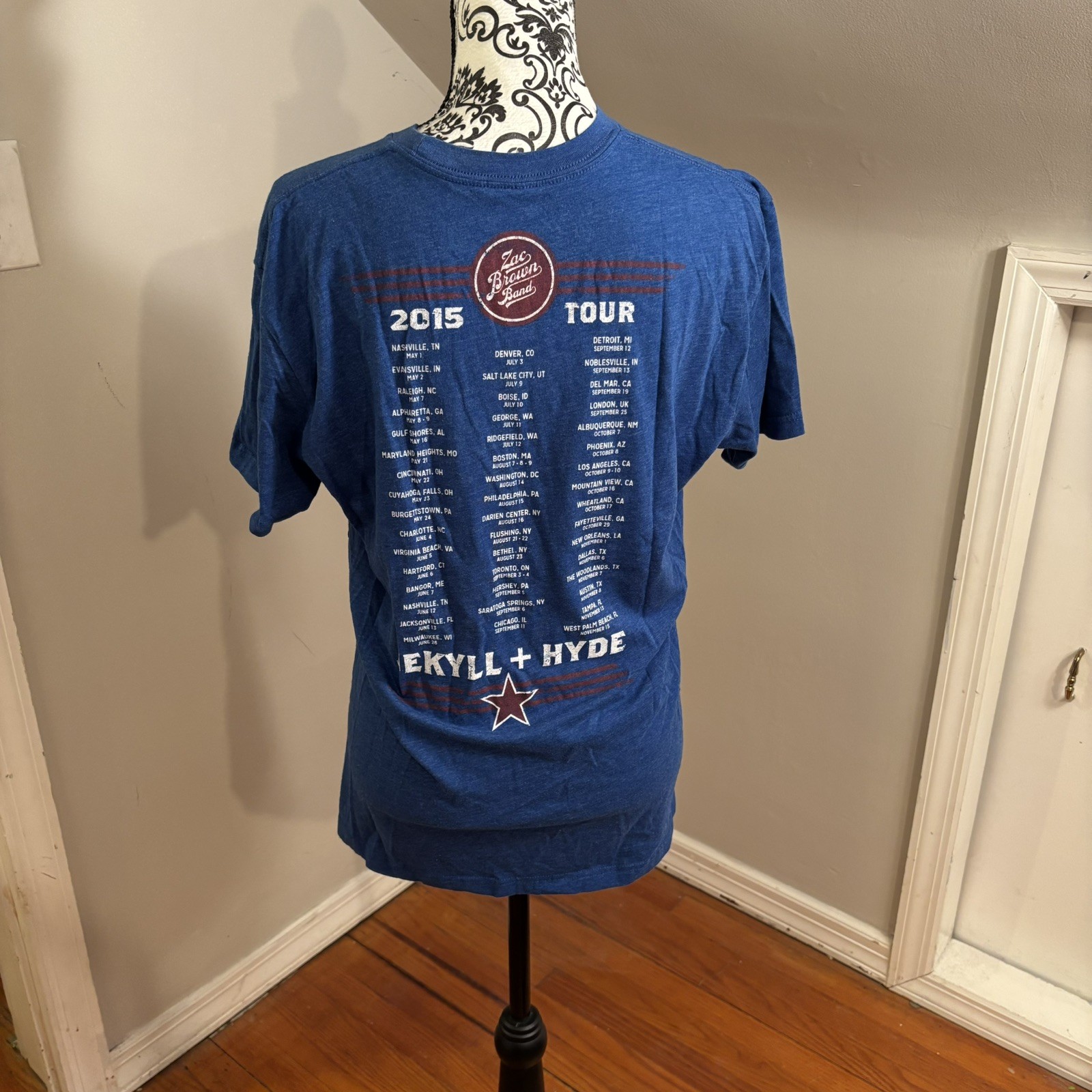Zac Brown Band Jekyll And Hyde Tour 2015 Blue Graphic T-shirt Size M Country gallery