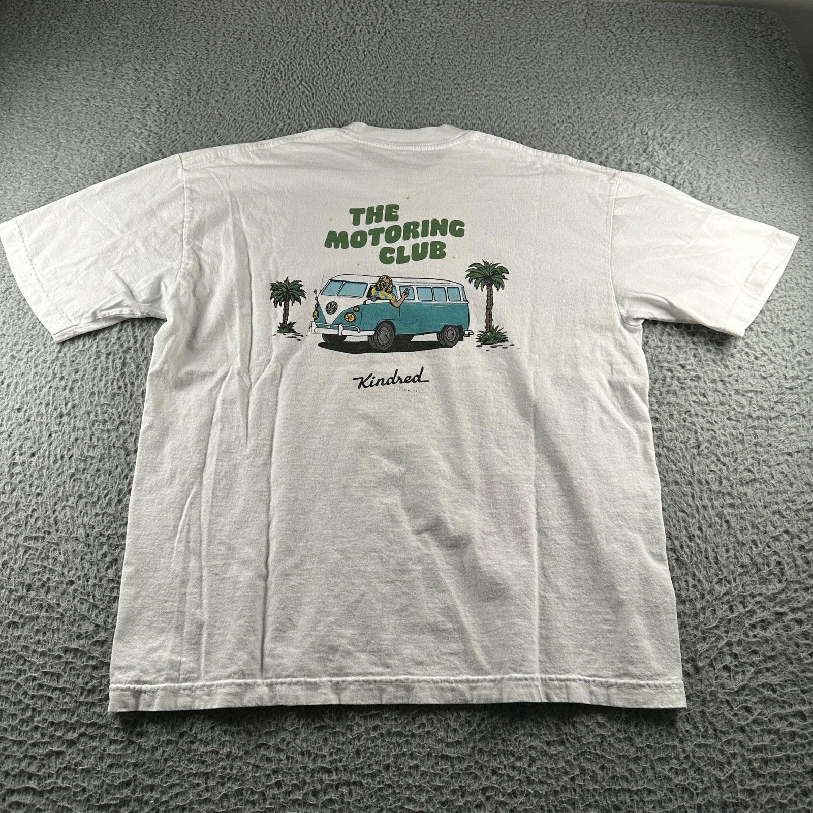 The Motoring Club Shirt Mens L Pocket VW Bus Graphic Back Print White Kindred gallery