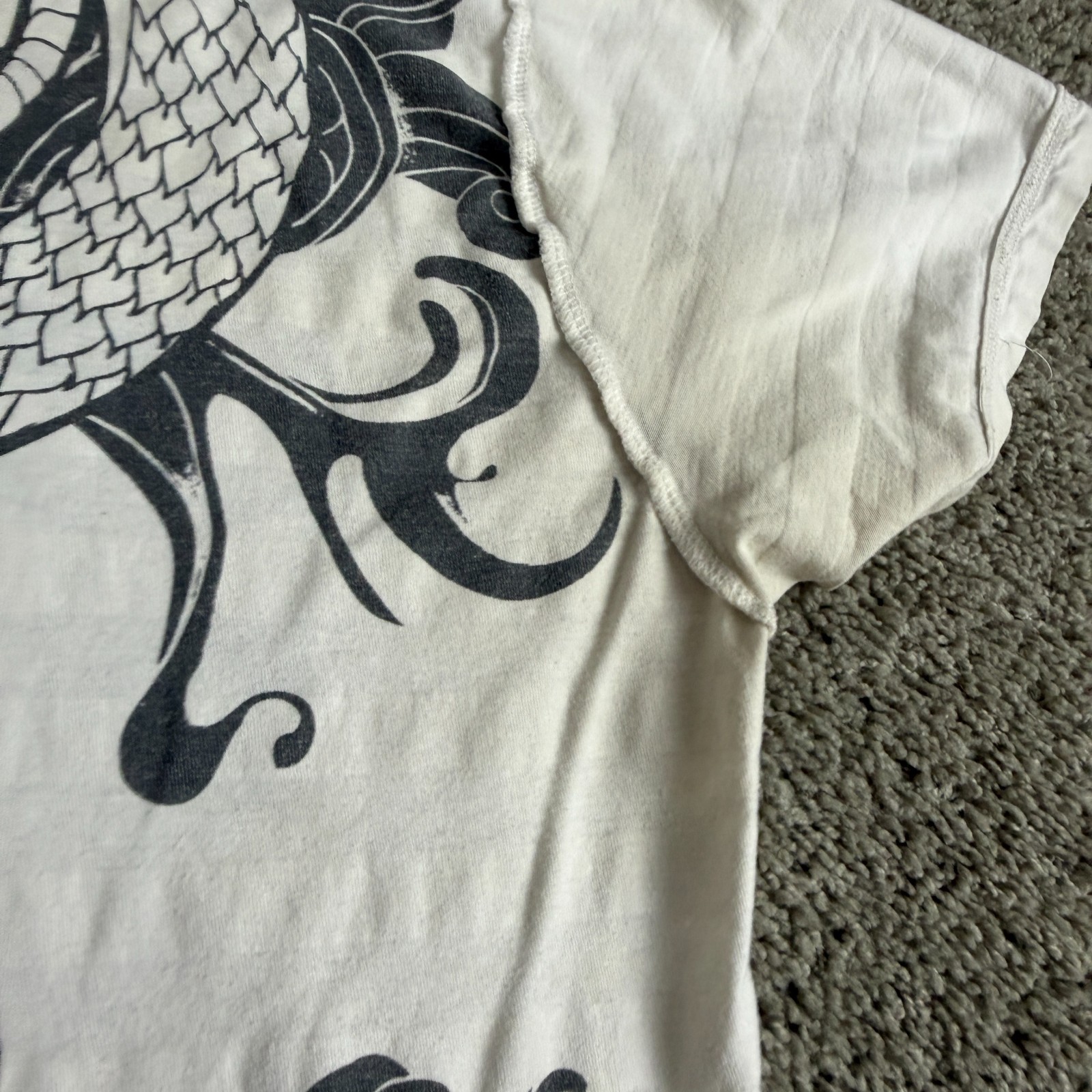 Marc Ecko Shirt Mens Extra Large White Gray Snake Reversible Print READ gallery
