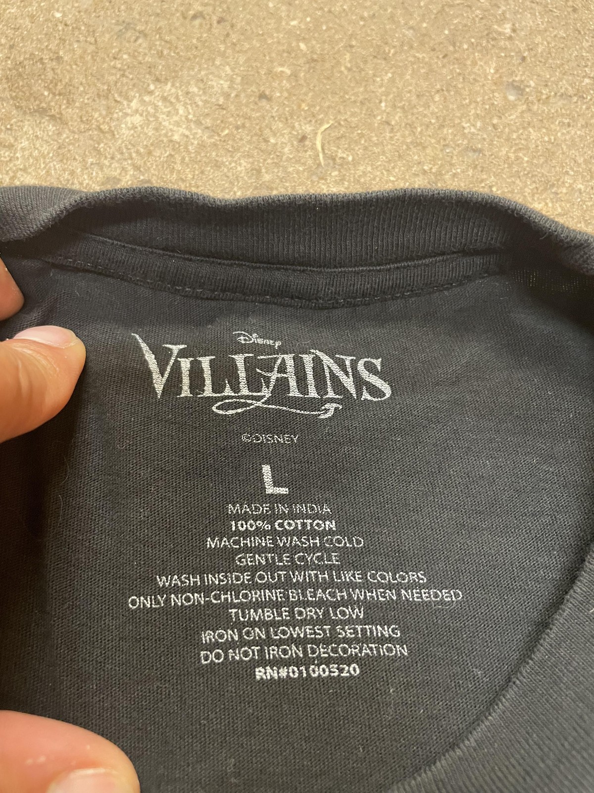Disney T-Shirt Mens Large Black Short Sleeve Villains Graphic Crew Neck Tee gallery